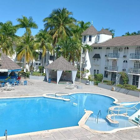 Beach One Bedroom 2 Ocho Rios Exterior photo